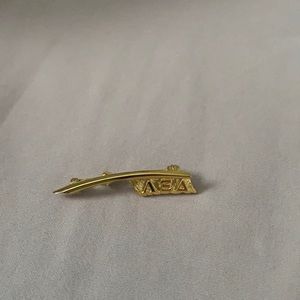 Alpha Xi Delta Quill Pin